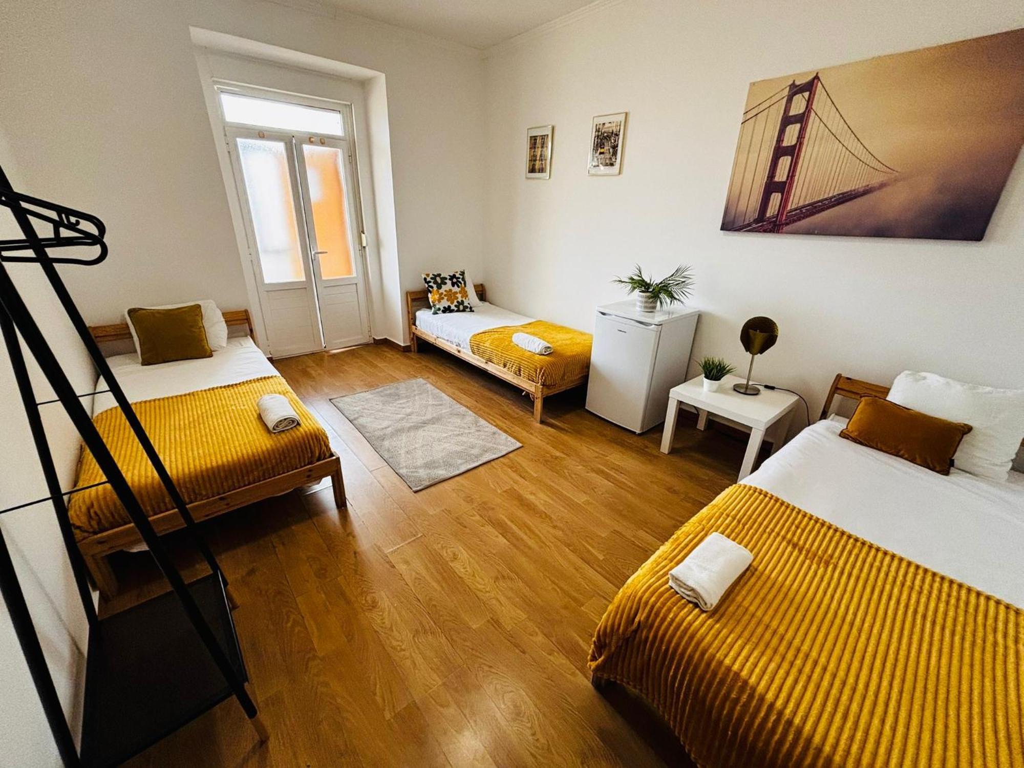 High Standard In Marques Do Pombal Hostal Lisboa