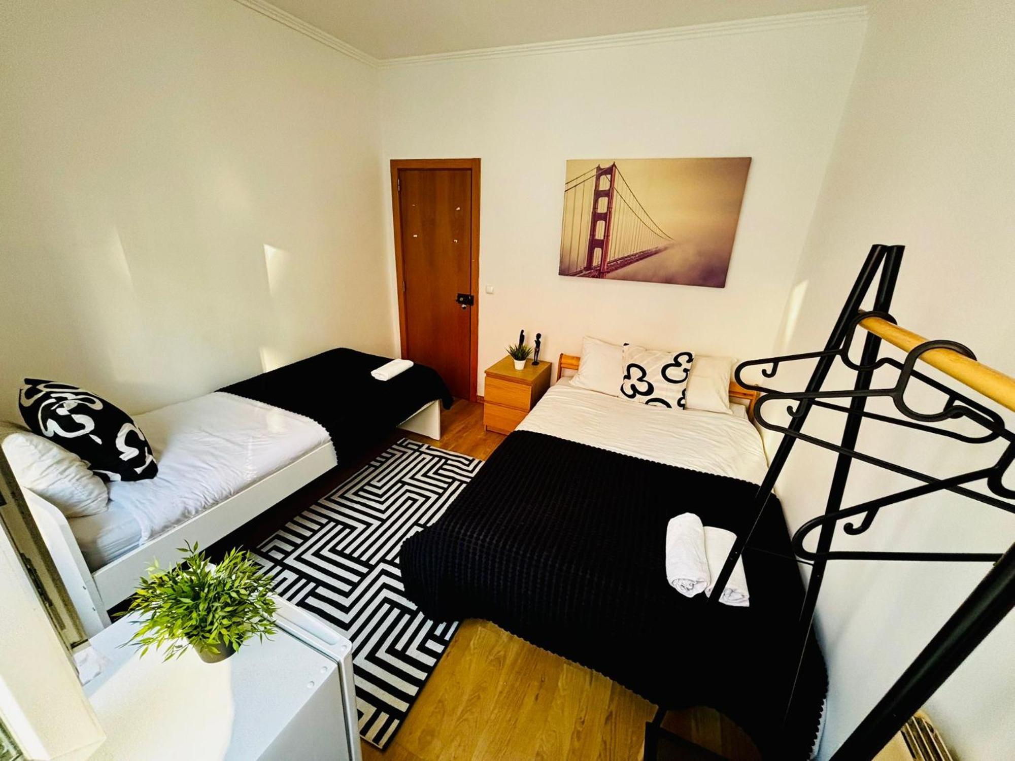 Hostal High Standard In Marques Do Pombal